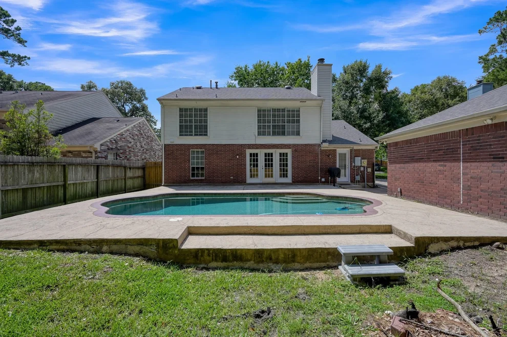 Unit for sale at 80 Eagle Rock Circle, The Woodlands, TX 77381