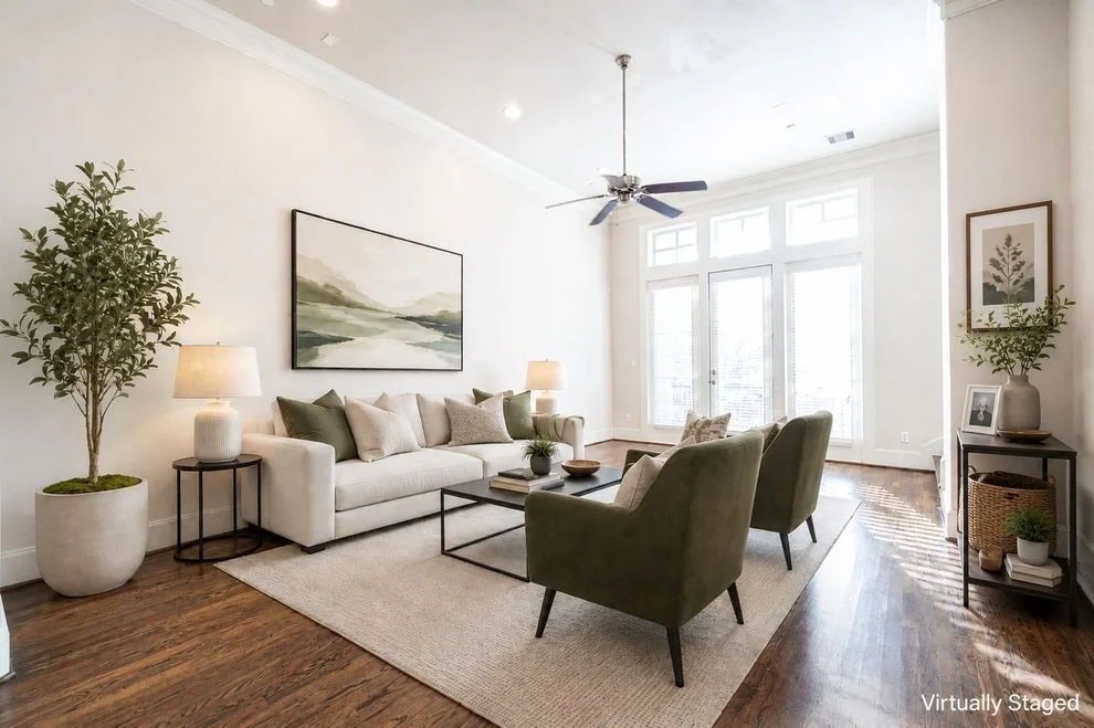 Unit for sale at 1027 Saint Charles Street, Houston, TX 77003