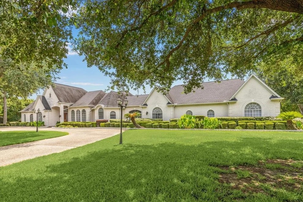 Unit for sale at 16919 Storybrook Forest Drive, Tomball, TX 77377