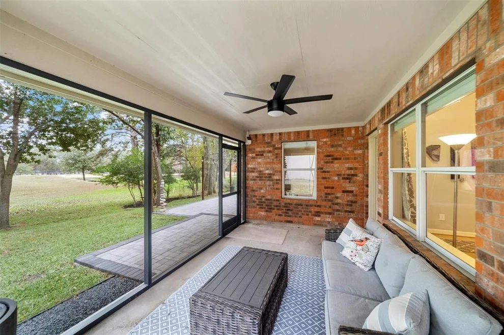 Unit for sale at 13619 Fountainview Drive, Montgomery, TX 77356