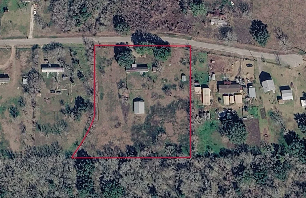 Unit for sale at 2801 County Road 444, Angleton, TX 77515