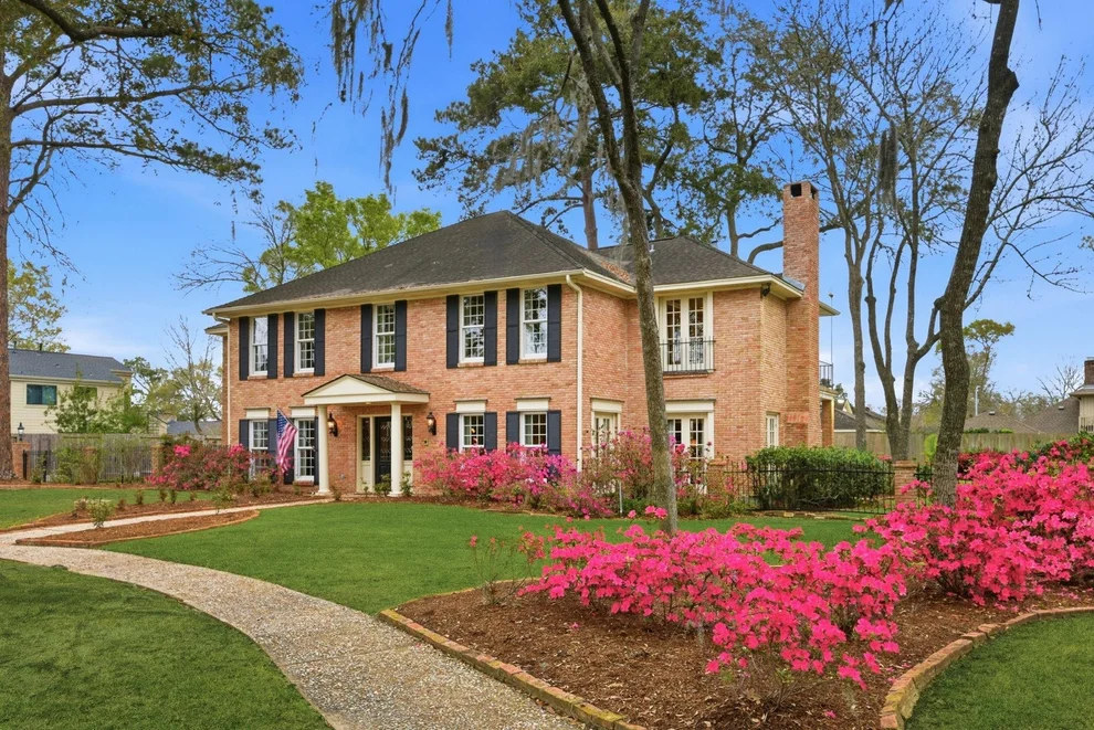 Unit for sale at 16310 Craighurst Drive, Houston, TX 77059