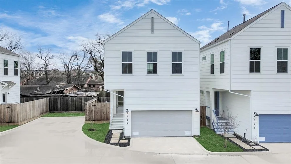 Unit for sale at 5218 Burress Springs Lane, Houston, TX 77022