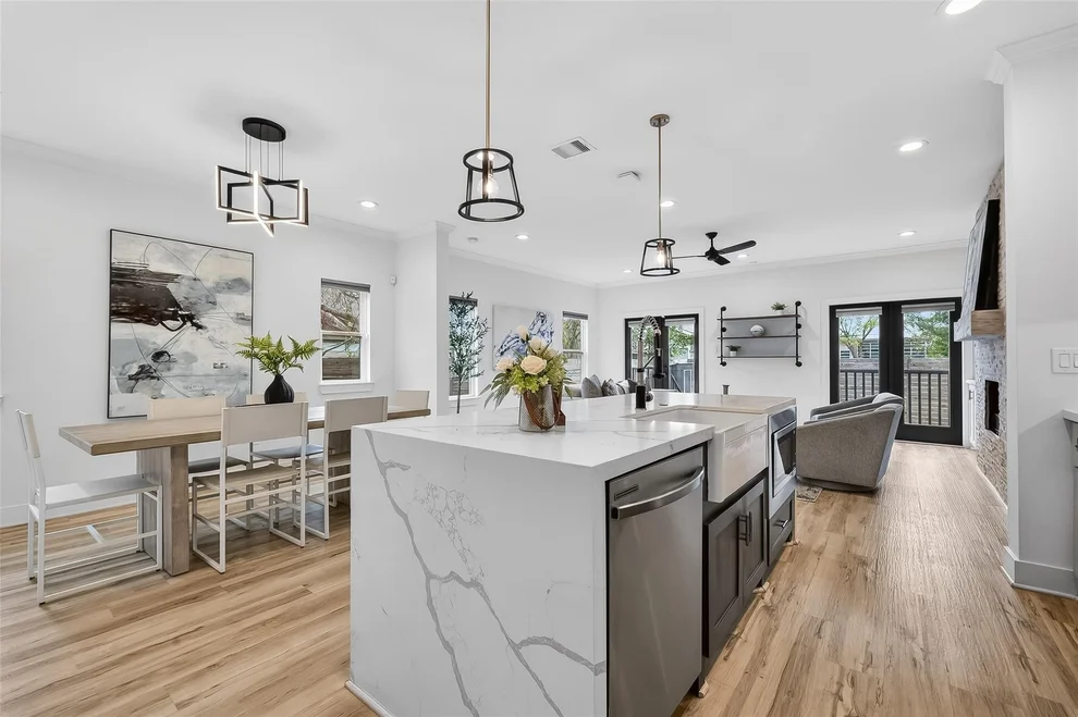 Unit for sale at 3323 Cornell Street, Houston, TX 77022