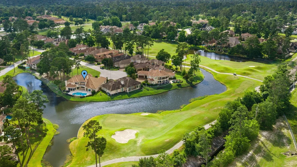Unit for sale at 2807 Twin Fountains Drive, Houston, TX 77068