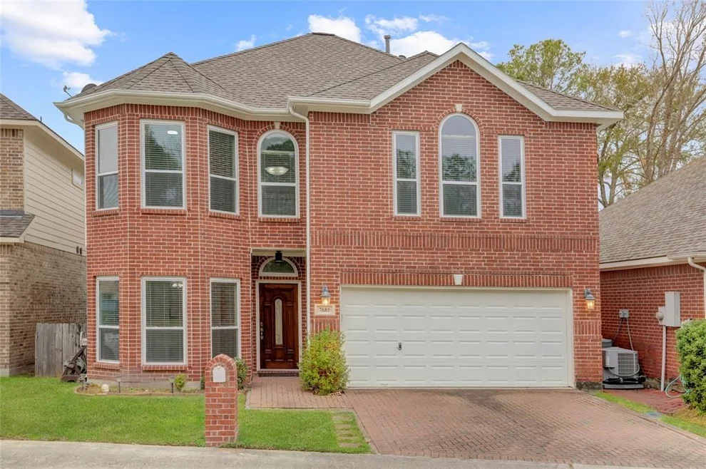 Unit for sale at 7685 Ameswood Road, Houston, TX 77095