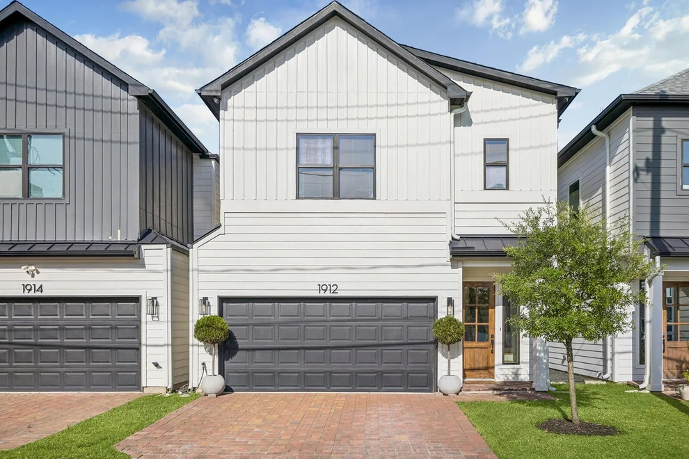 Unit for sale at 1912 Hoskins Drive, Houston, TX 77080
