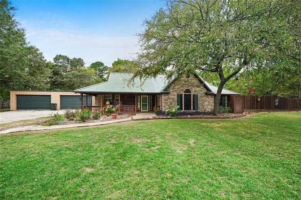 Unit for sale at 27175 Tepee Trail, Hockley, TX 77447