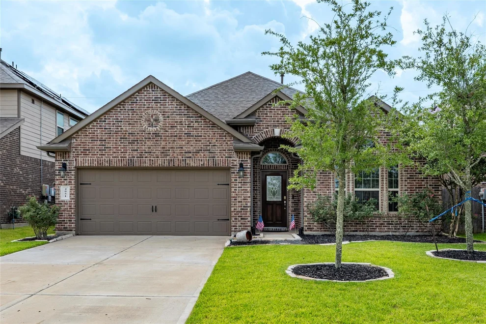Unit for sale at 4051 Prairie Landing Lane, Katy, TX 77494