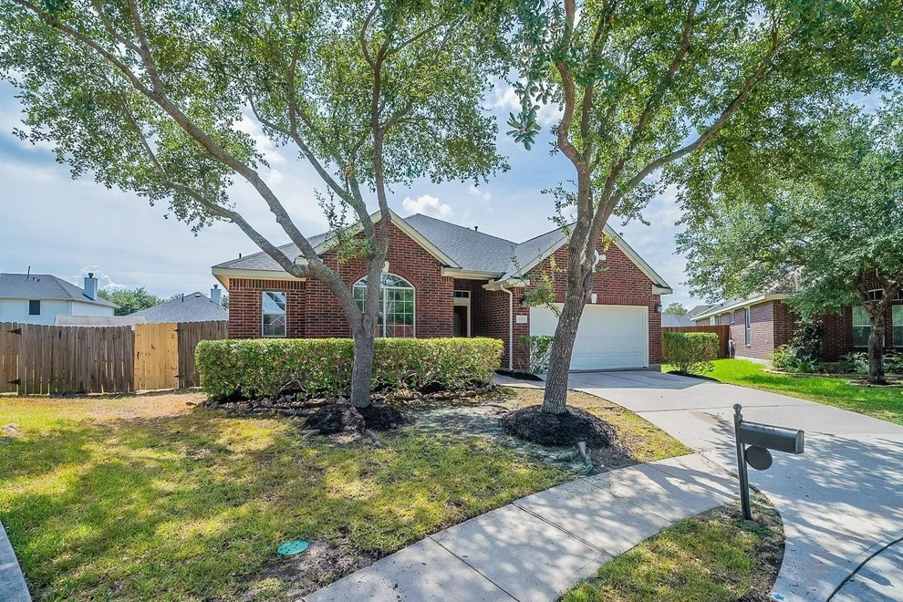 Unit for sale at 7002 Winter Blossom Drive, Humble, TX 77346