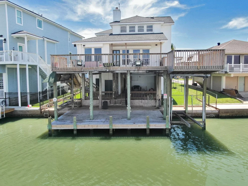 Unit for sale at 1334 Outrigger, Tiki Island, TX 77554