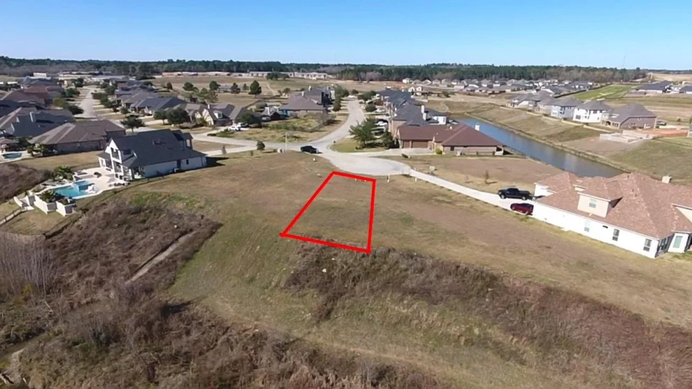 Unit for sale at 6 Waterstone Court, Montgomery, TX 77356