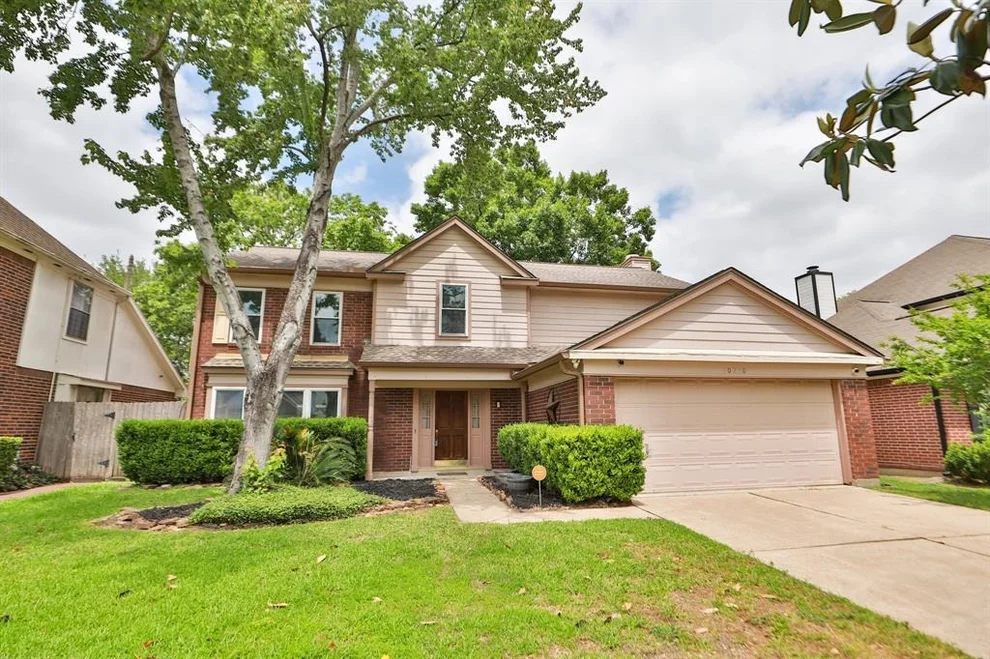 Unit for sale at 10210 Elk Point Lane, Houston, TX 77064