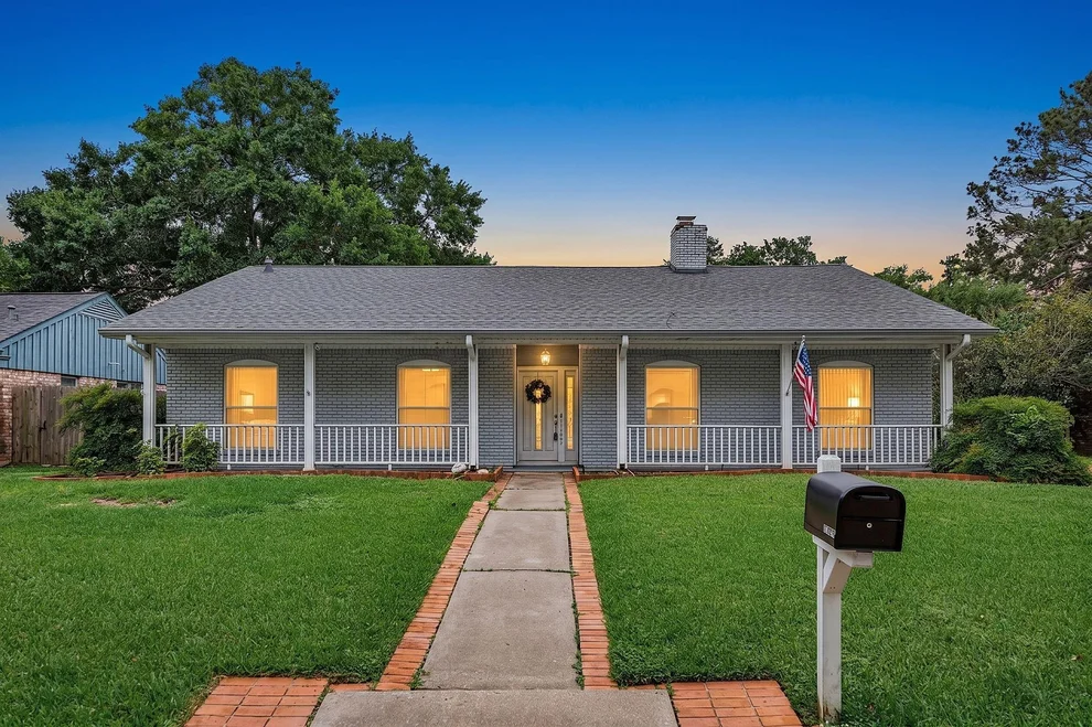 Unit for sale at 11407 Valley Spring Drive, Houston, TX 77043