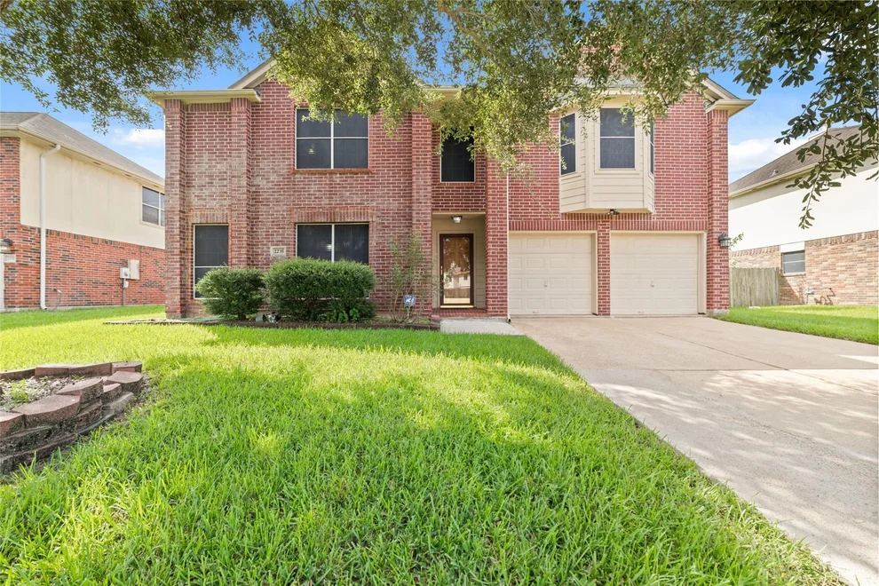 Unit for sale at 2235 Heatherwood Drive, Missouri City, TX 77489