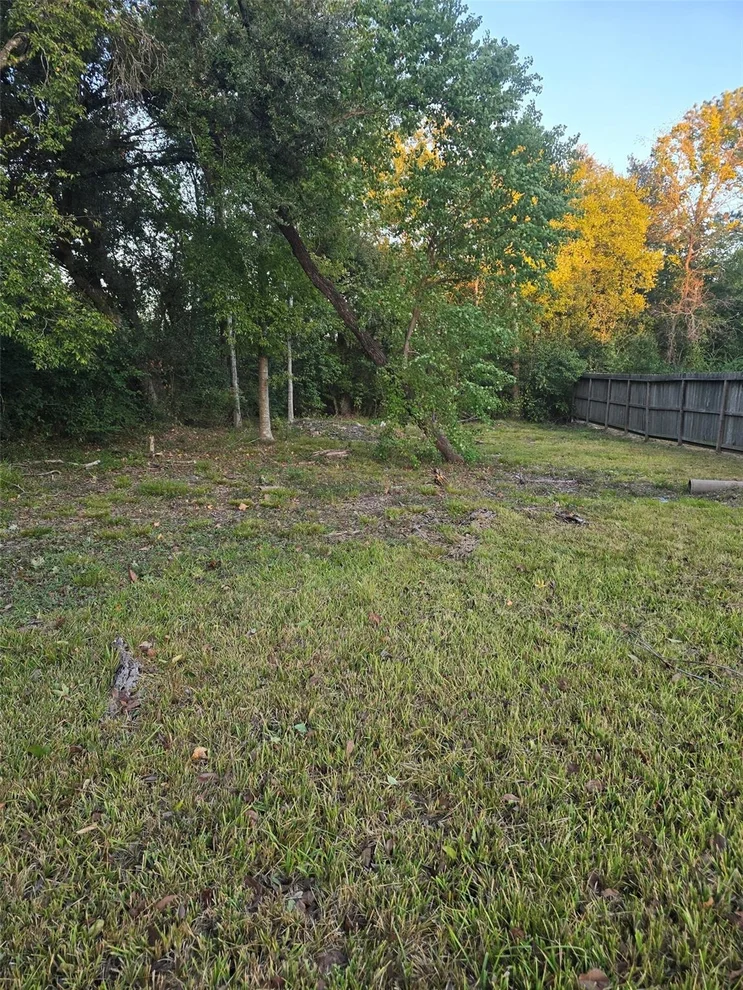 Unit for sale at 5740 Haight Street, Houston, TX 77028