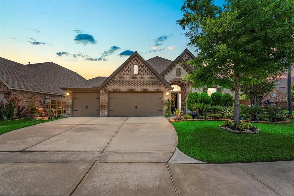 Unit for sale at 27963 Emory Cove Drive, Spring, TX 77386