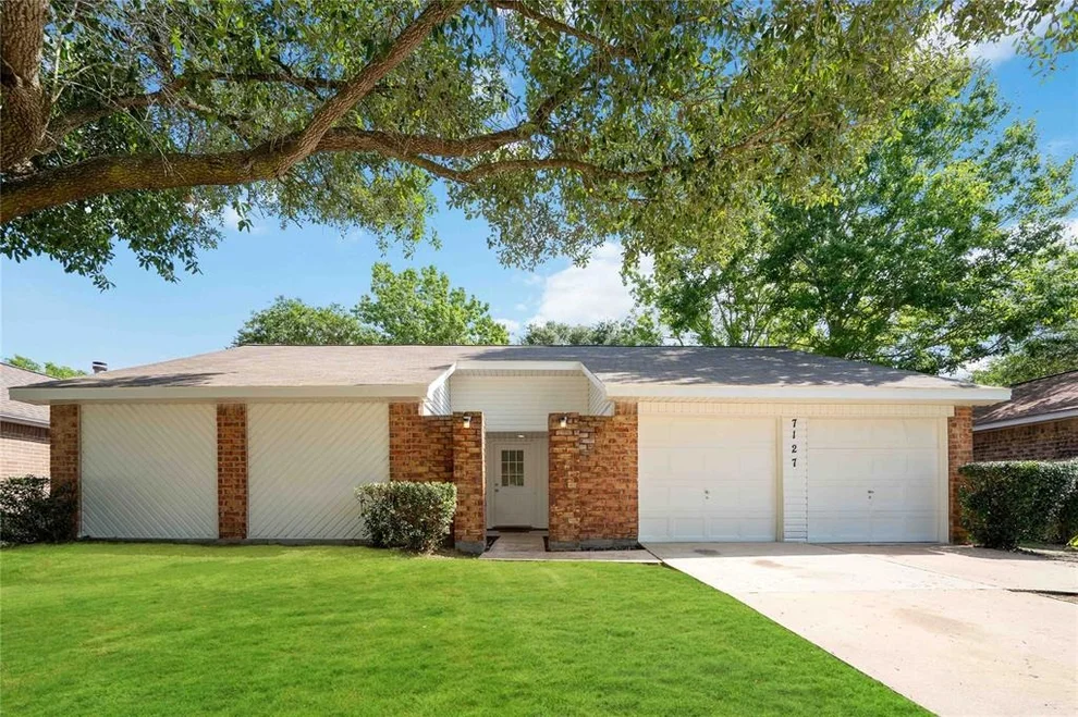 Unit for sale at 7127 Zieglers Grove, Richmond, TX 77469