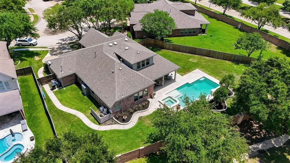 Unit for sale at 8118 Prairie Sage Drive, Richmond, TX 77406