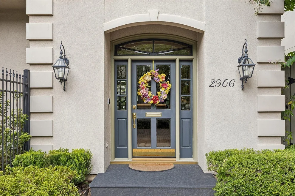 Unit for sale at 2906 Mid Lane, Houston, TX 77027