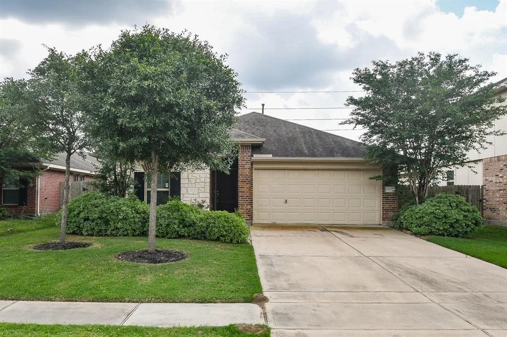 Unit for sale at 18007 Alora Springs Trace, Cypress, TX 77433