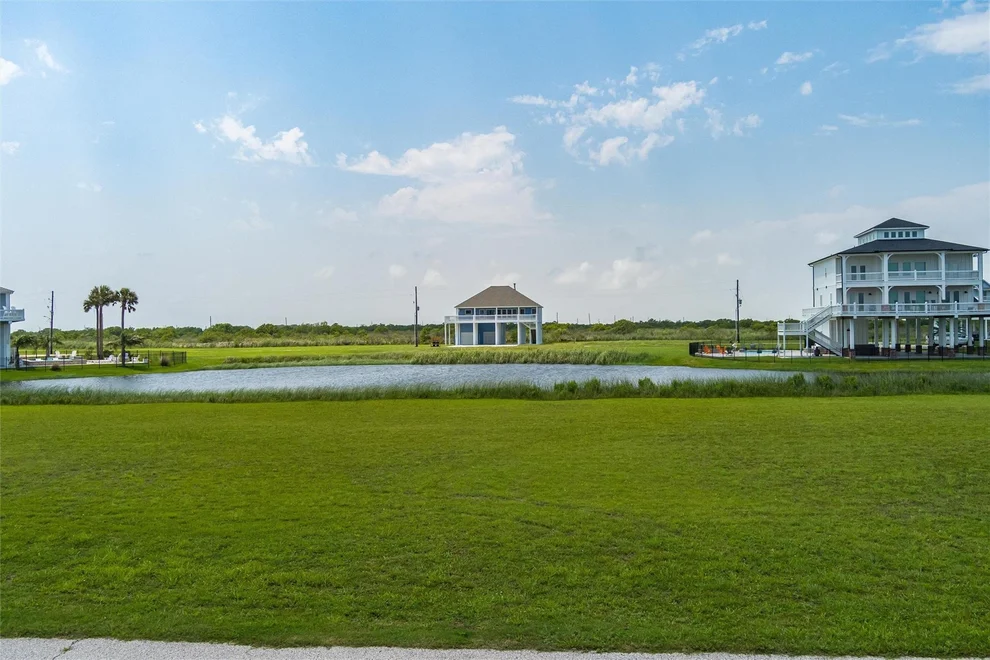 Unit for sale at 3829 Biscayne Beach Road, Crystal Beach, TX 77650