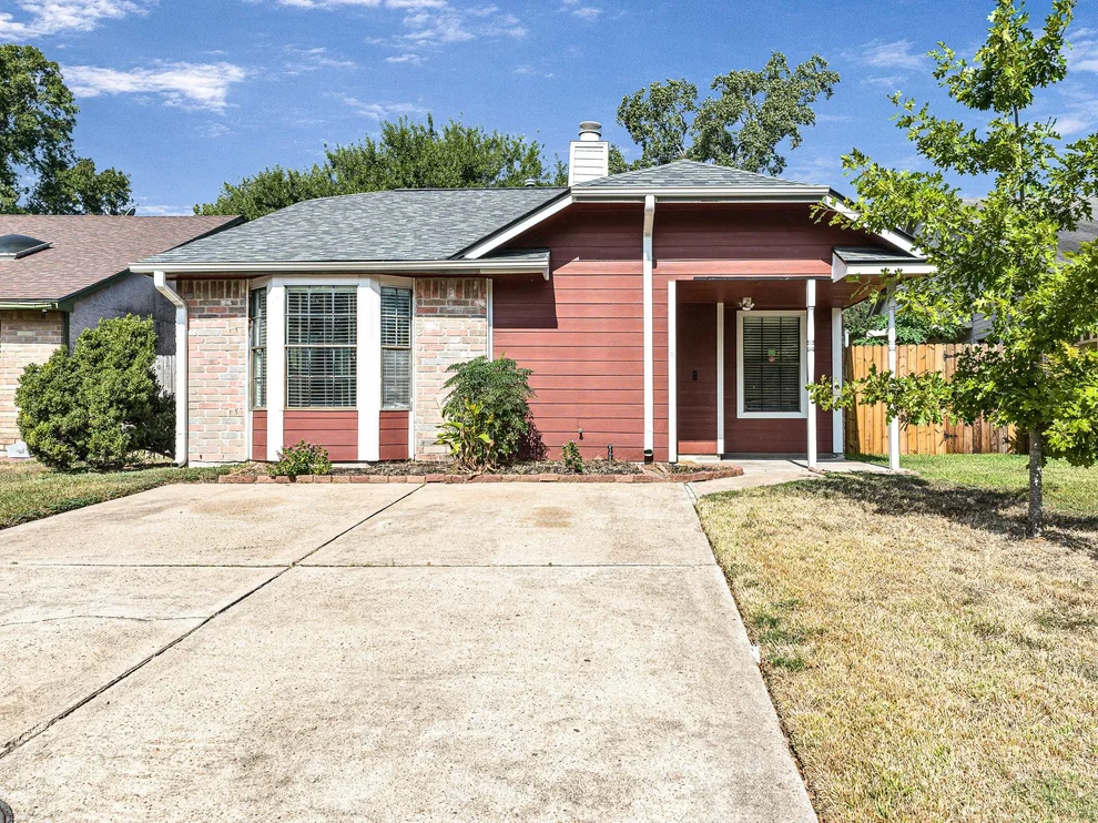 Unit for sale at 19910 Westcliffe Court, Cypress, TX 77433