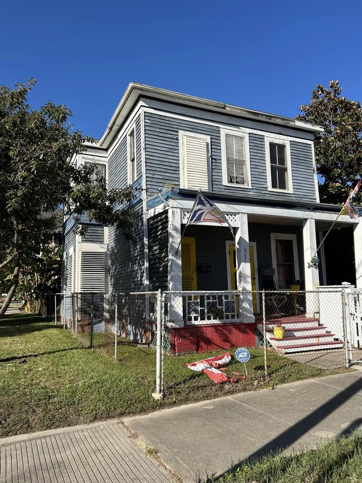Unit for sale at 1626 Church Street, Galveston, TX 77550