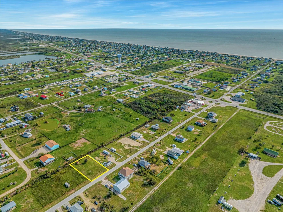 Unit for sale at 1080 N Monkhouse Drive, Crystal Beach, TX 77650