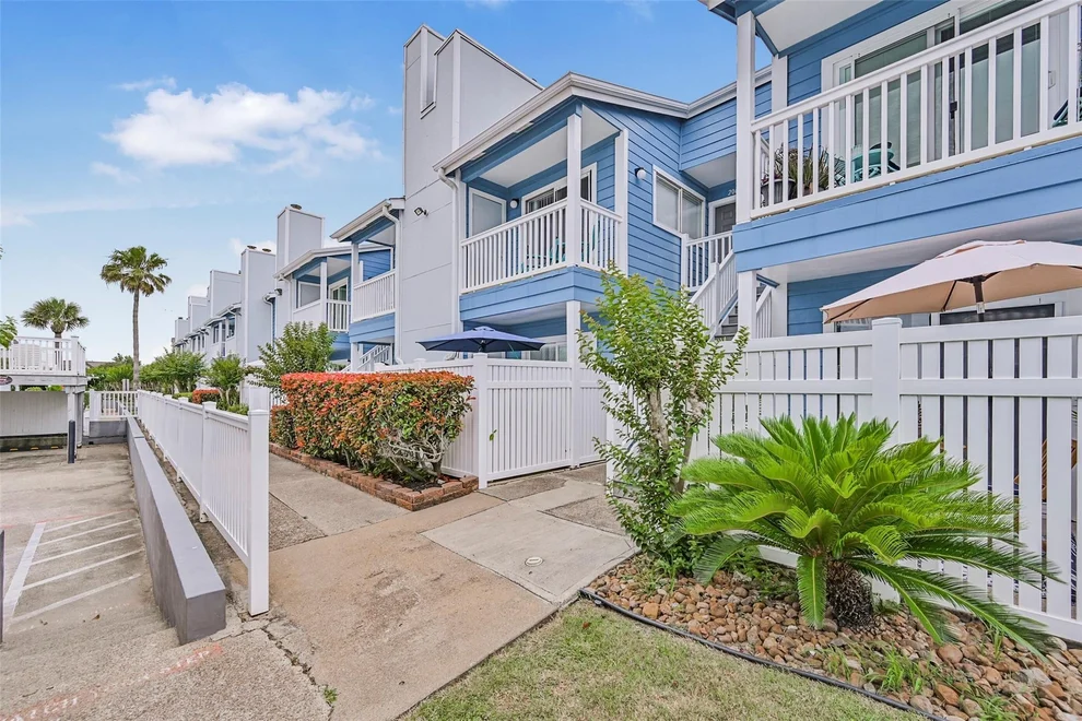Unit for sale at 3506 Cove View Boulevard, Galveston, TX 77554