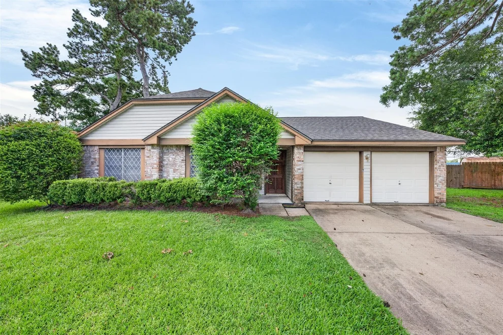 Unit for sale at 19939 Edensborough, Houston, TX 77449