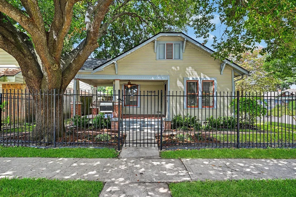 Unit for sale at 4035 Michaux Street, Houston, TX 77009