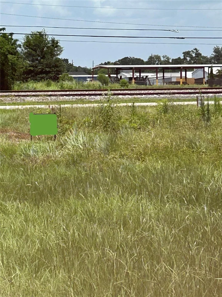Unit for sale at 3411 Us-90, Brookshire, TX 77423