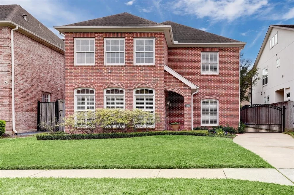Unit for sale at 4215 Rice Boulevard, Houston, TX 77005