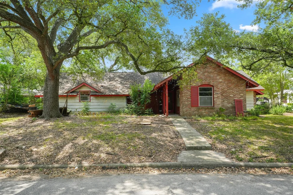 Unit for sale at 2919 Fairhope Street, Houston, TX 77025