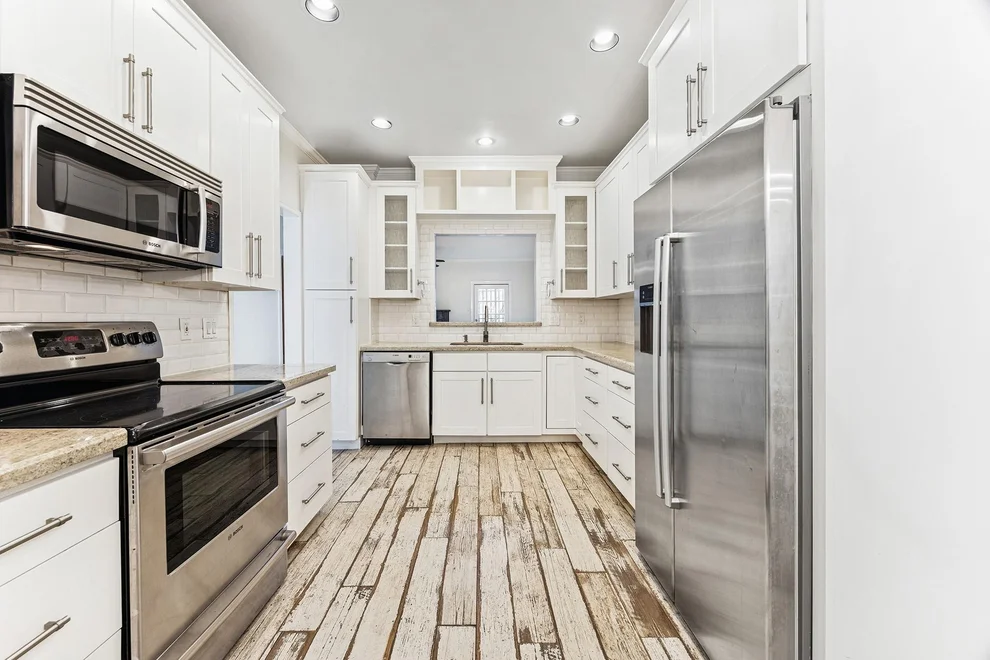 Unit for sale at 854 Augusta Drive, Houston, TX 77057