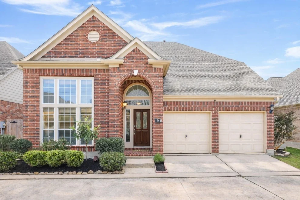 Unit for sale at 1264 Seamist Drive, Houston, TX 77008