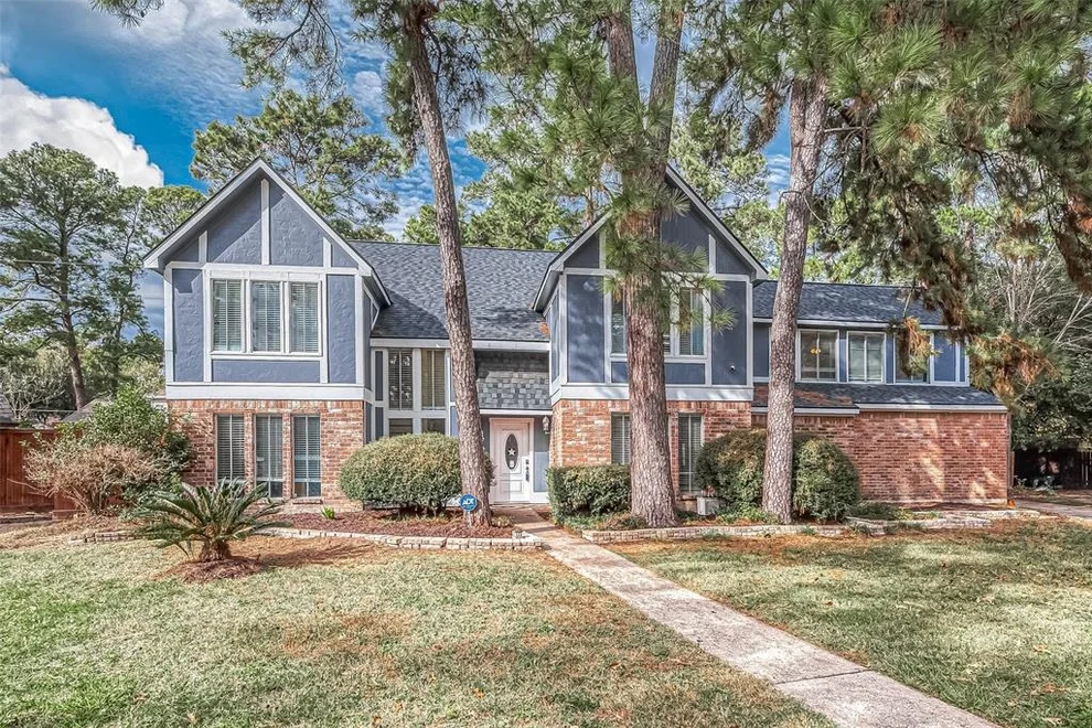Unit for sale at 17923 Vintage Wood Lane, Spring, TX 77379