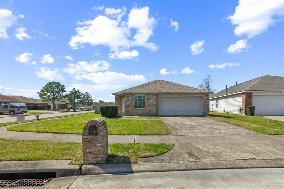 Unit for sale at 7803 Sativa Circle, Baytown, TX 77521