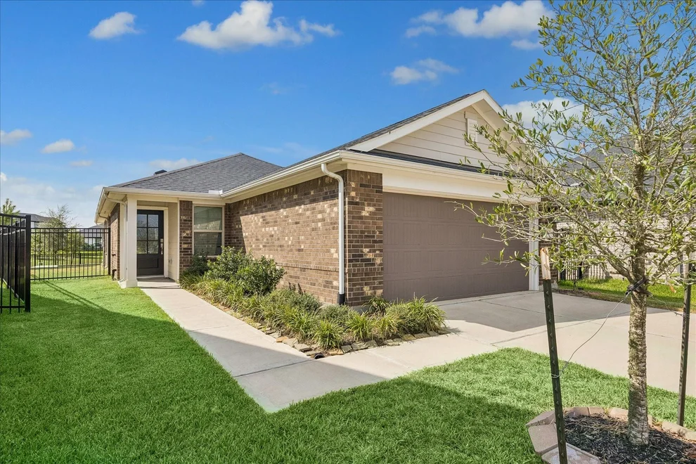 Unit for sale at 27007 Blue Pool Drive, Katy, TX 77493