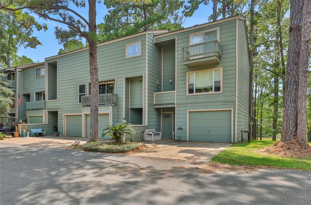 Unit for sale at 146 Villa Way, Coldspring, TX 77331