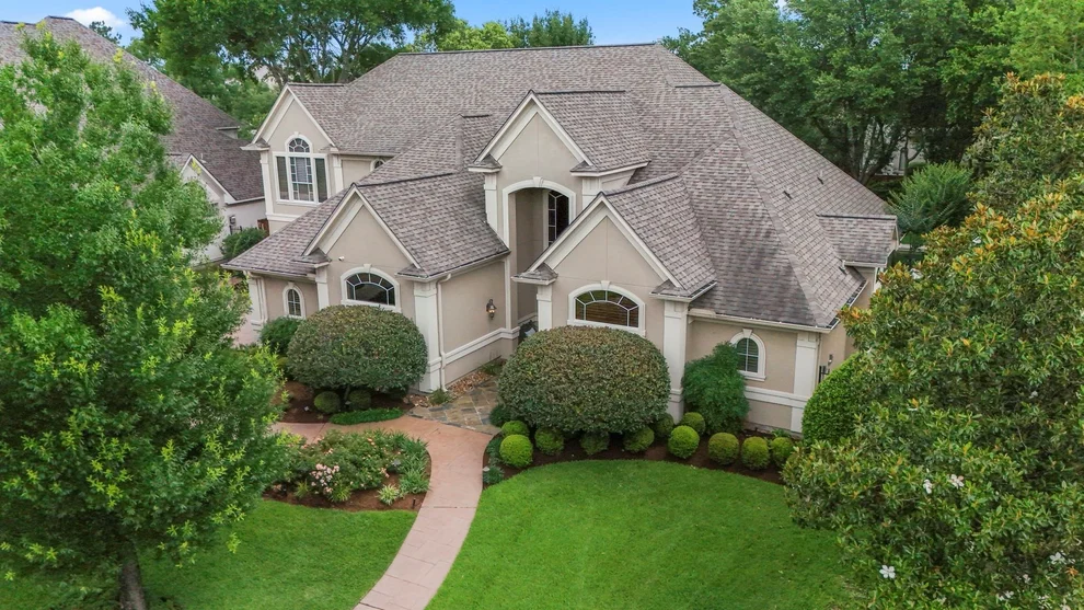 Unit for sale at 8806 Sterling Gate Circle, Spring, TX 77379