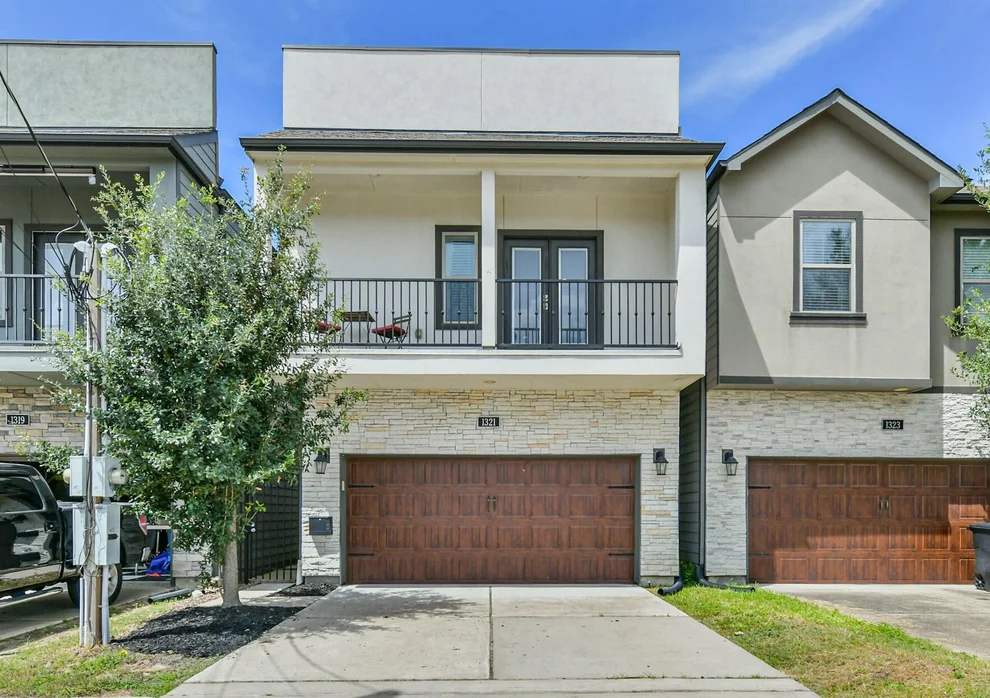 Unit for sale at 1321 Laird Street, Houston, TX 77008