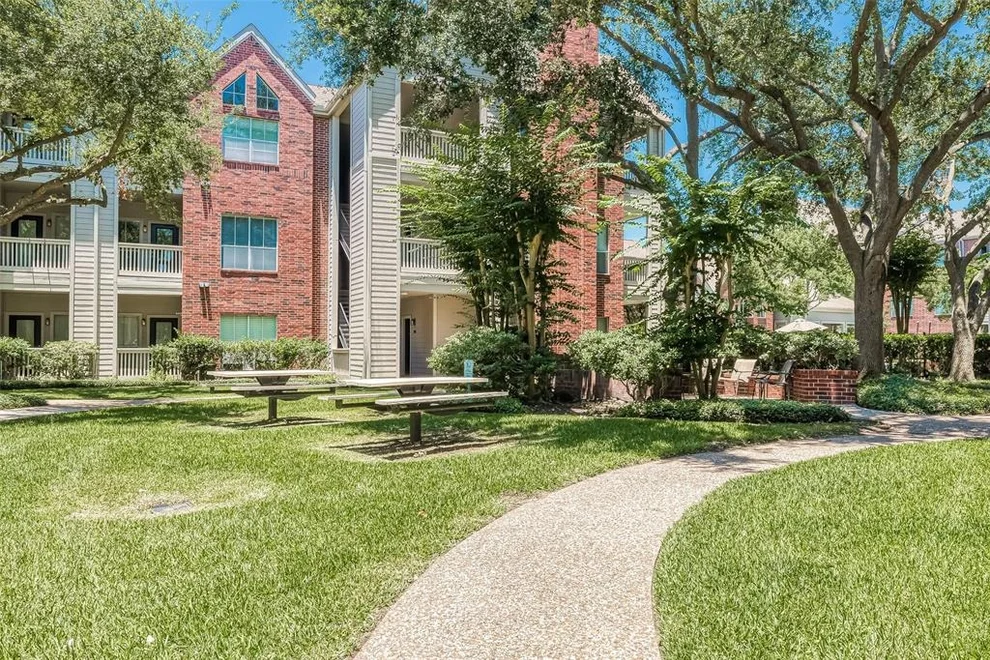 Unit for sale at 1330 Old Spanish Trail, Houston, TX 77054