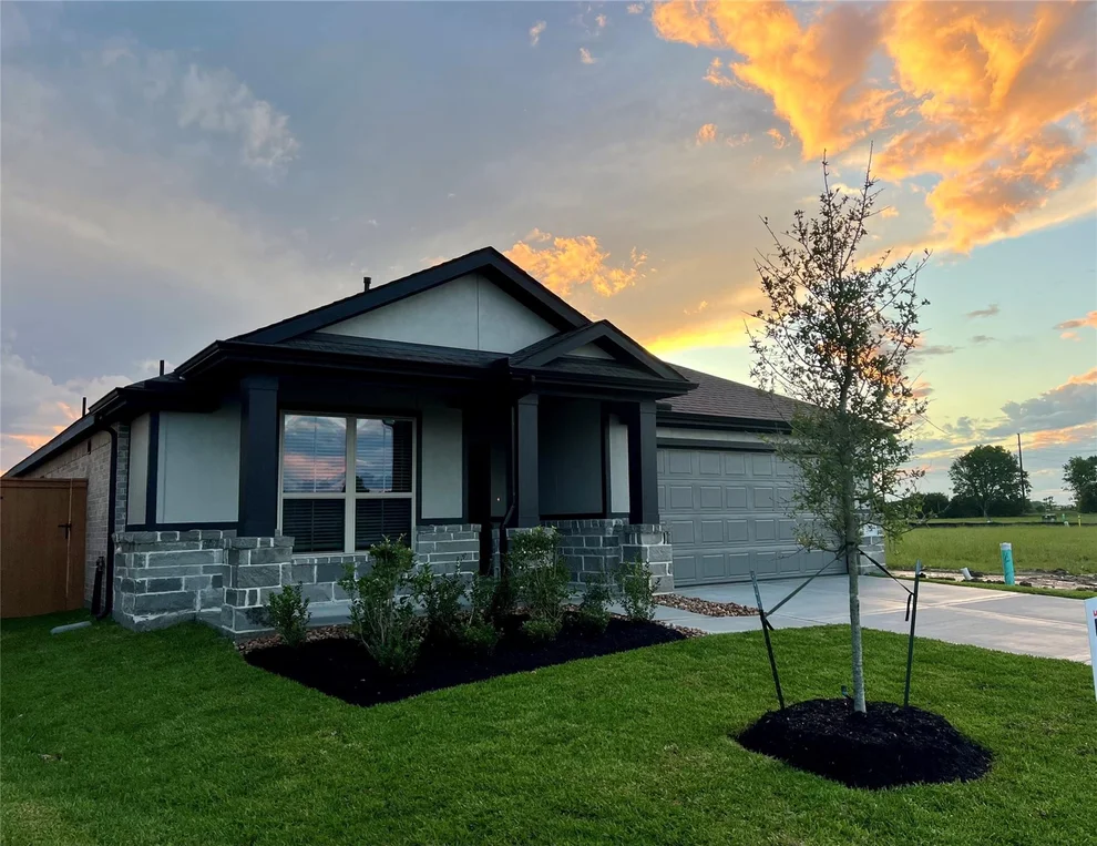 Unit for sale at 2657 Lake Bryan Drive, Dayton, TX 77535