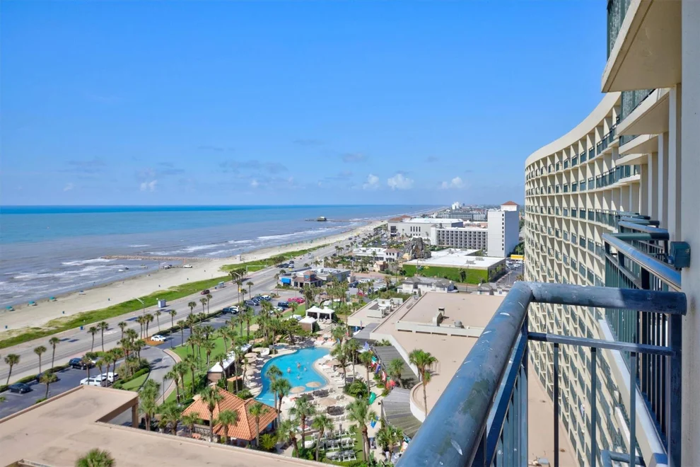 Unit for sale at 5220 Seawall Boulevard, Galveston, TX 77551