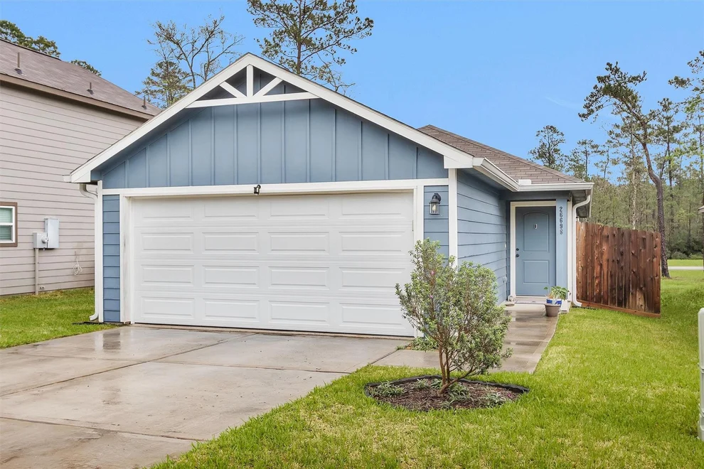 Unit for sale at 26698 Pools Creek Drive, Huntsville, TX 77320