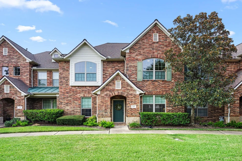 Unit for sale at 215 Laurel Gate Terrace, Houston, TX 77094