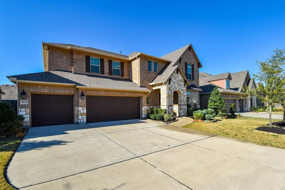 Unit for sale at 18723 Tamer View Court, Tomball, TX 77377