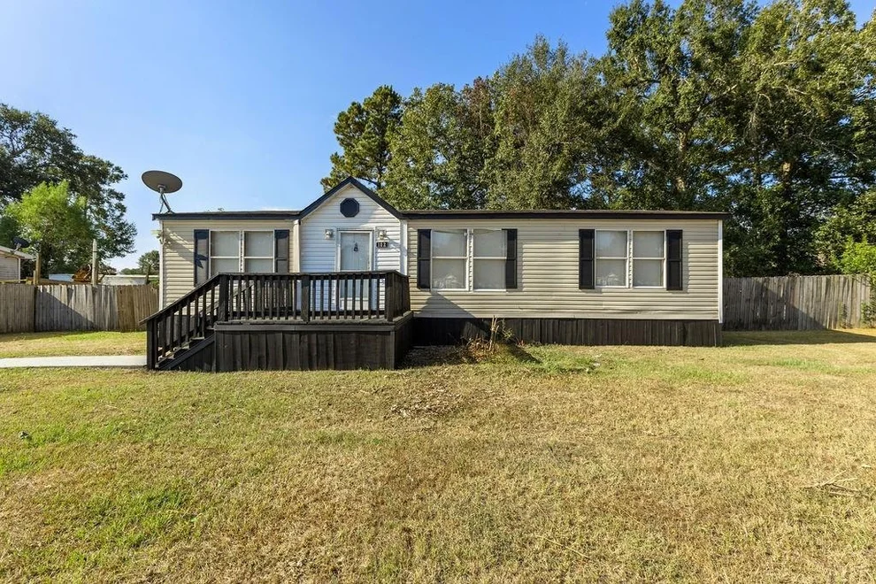Unit for sale at 182 Carmen Boulevard, Conroe, TX 77306